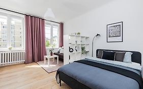 Zajęcza Apartment near Copernicus Center by Mia